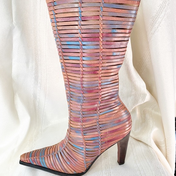 Gorgeous Mikala Leather Boots, Never Worn - Picture 3 of 6